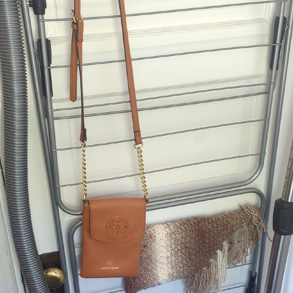 Nanette Lepore Tan Crossbody Bag with Gold Chain - Picture 3 of 3